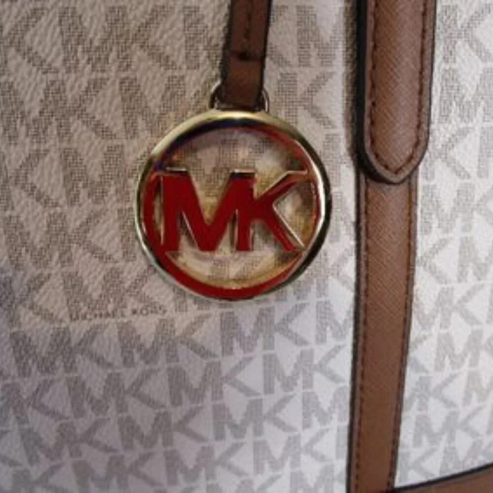 M Kors LARGE Jet Set Travel Tote Leather Trim NWOT